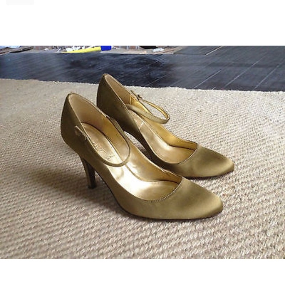J Crew Silk Satin pump